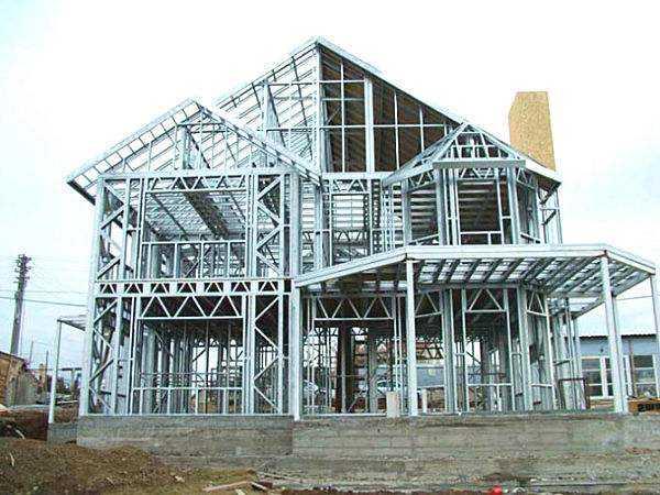 双流县钢结构建筑的腐蚀问题应该如何预防